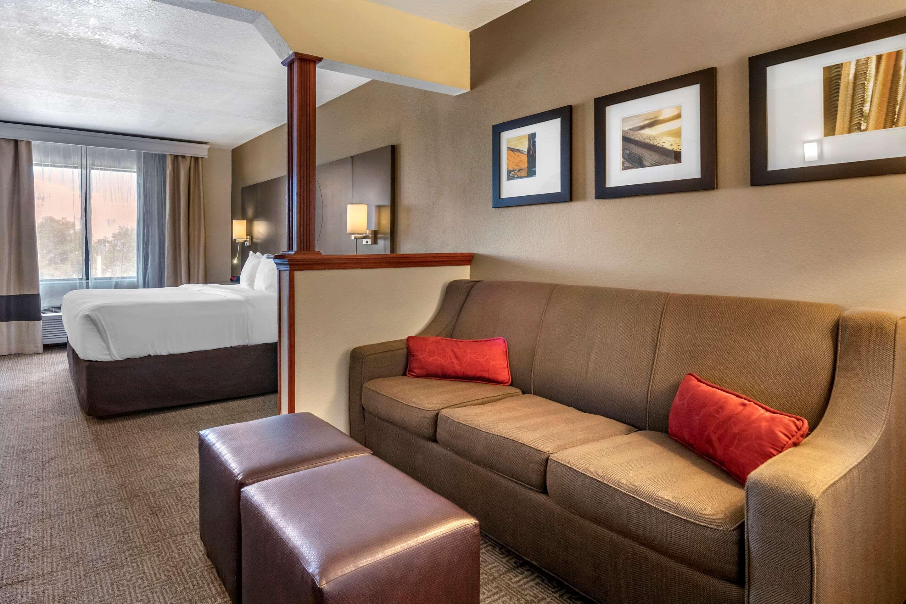 Comfort Suites Fort Pierce I-95 Exteriör bild