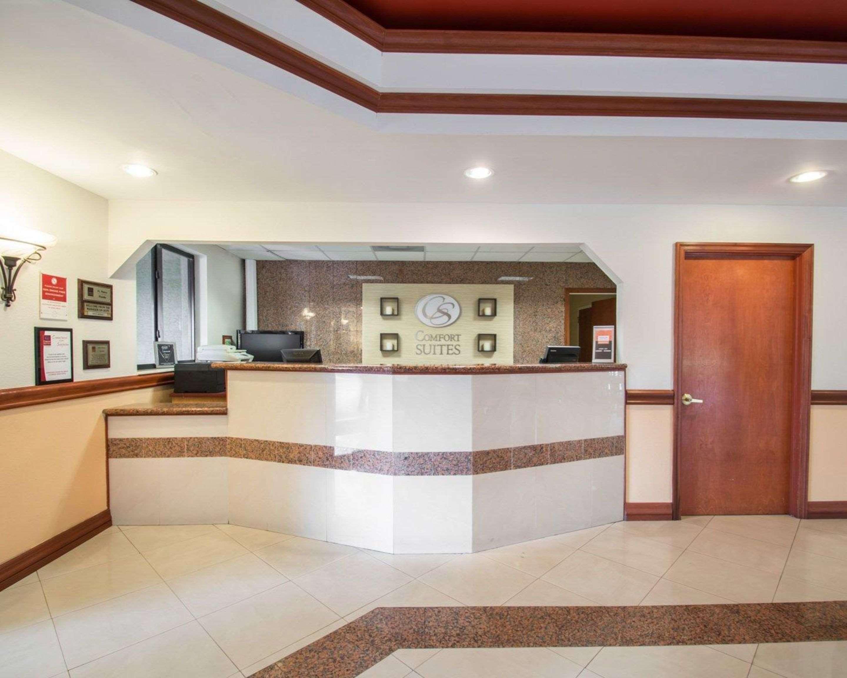 Comfort Suites Fort Pierce I-95 Exteriör bild